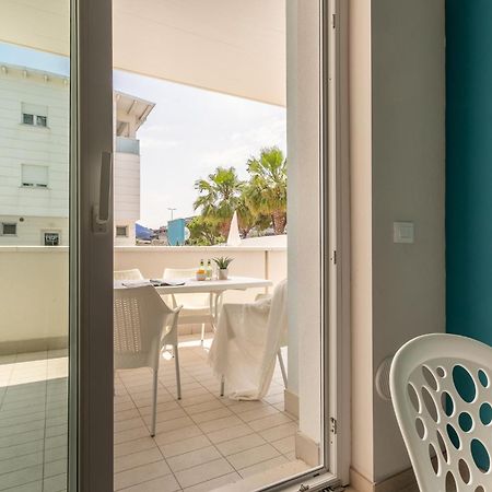 Case Vacanze Blue Bay Resort Roseto Degli Abruzzi Exterior photo
