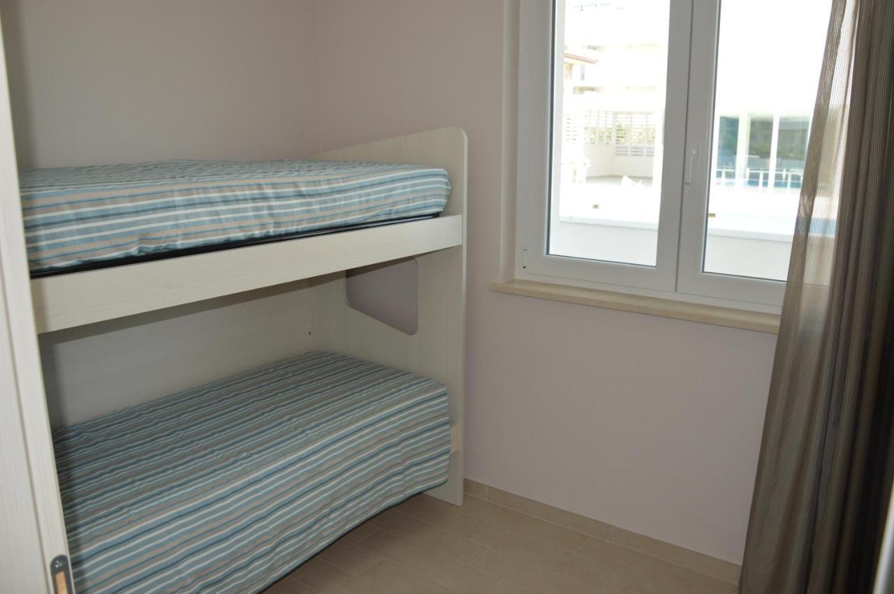 Case Vacanze Blue Bay Resort Roseto Degli Abruzzi Exterior photo